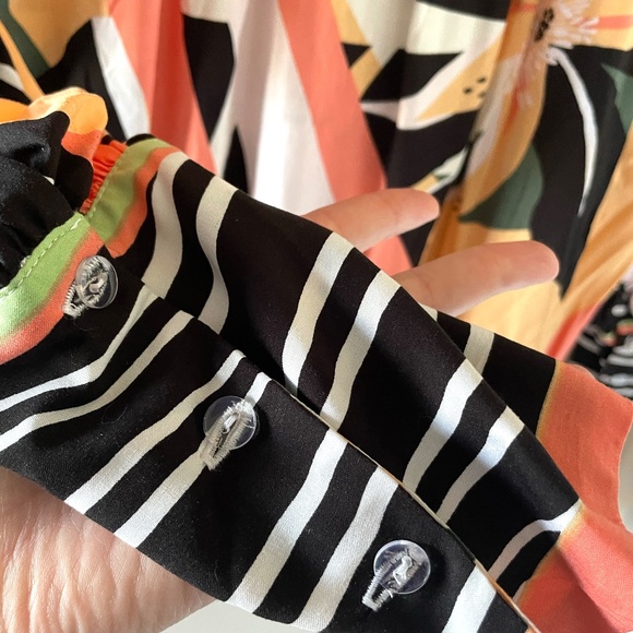 Pattern Blouse - Picture 6 of 6